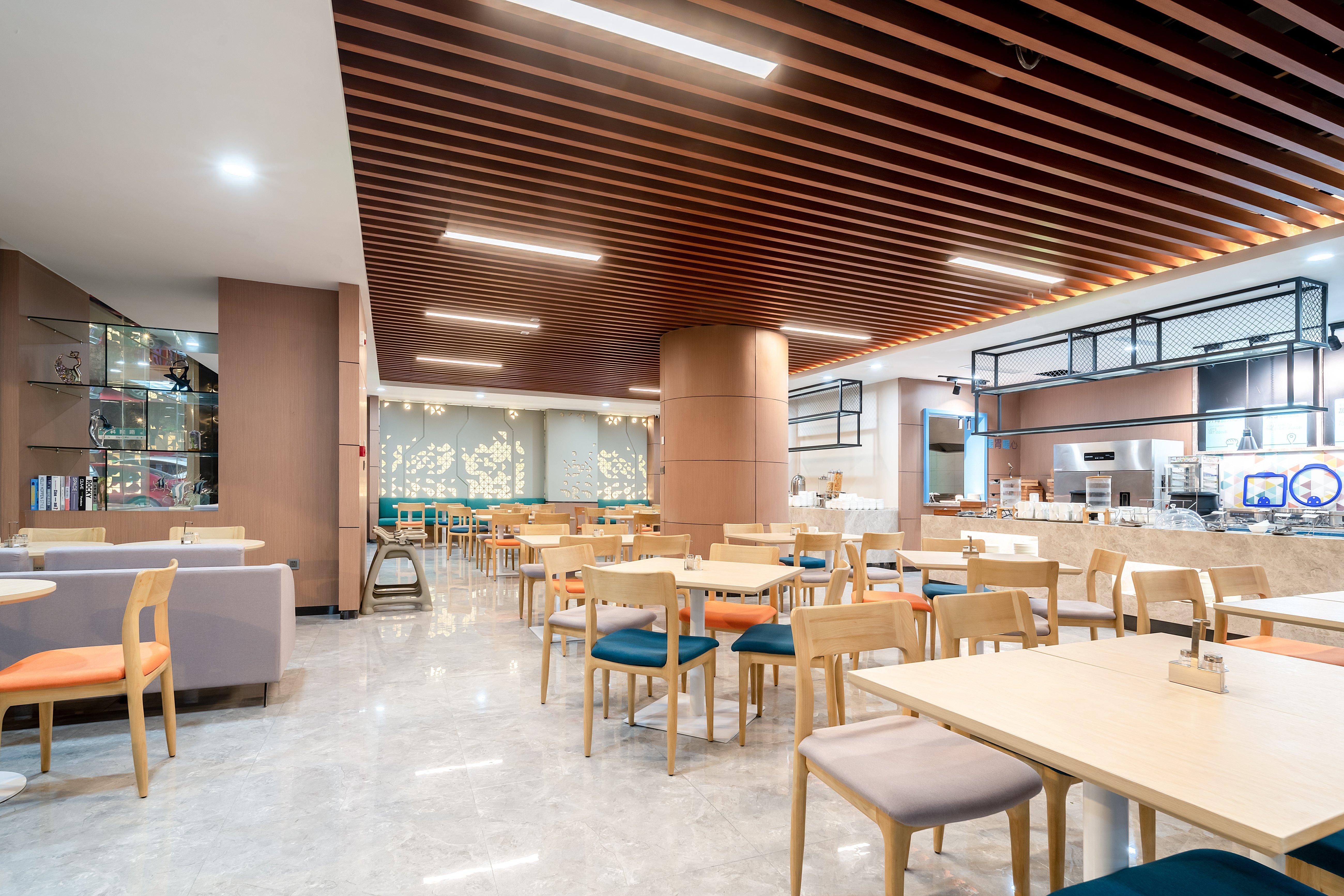 Holiday Inn Express Jinan Jingshi Road, An Ihg Hotel Exterior foto